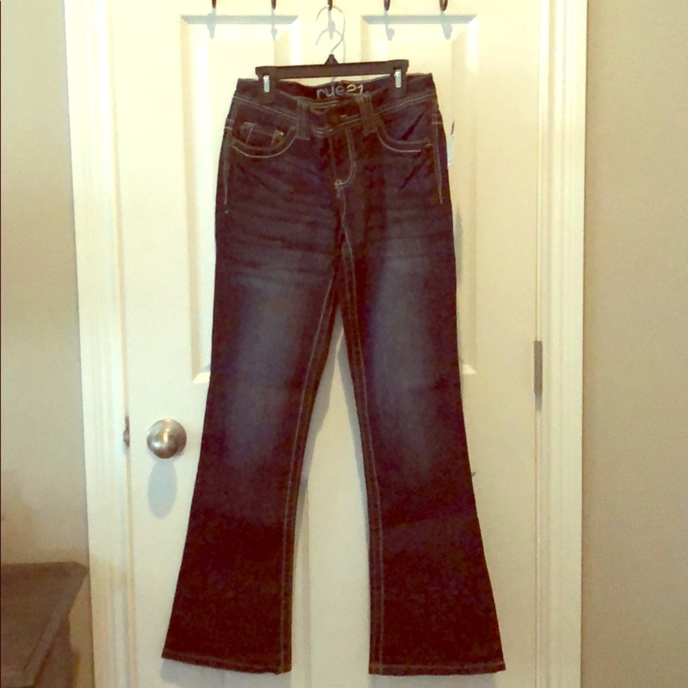 Rue21 Bootcut Jeans 1/2 Short Dark Wash Basic Flare👖